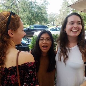 Meet your Posher, Ana